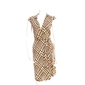 Diane Von Furstenburg Silk Wrap Dress Size S